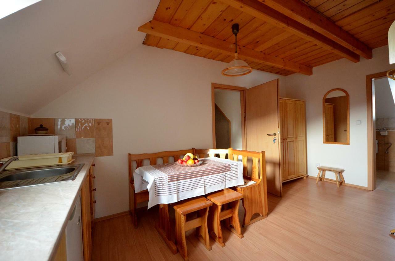U Kobru Apartman Špindlerŭv Mlýn Kültér fotó