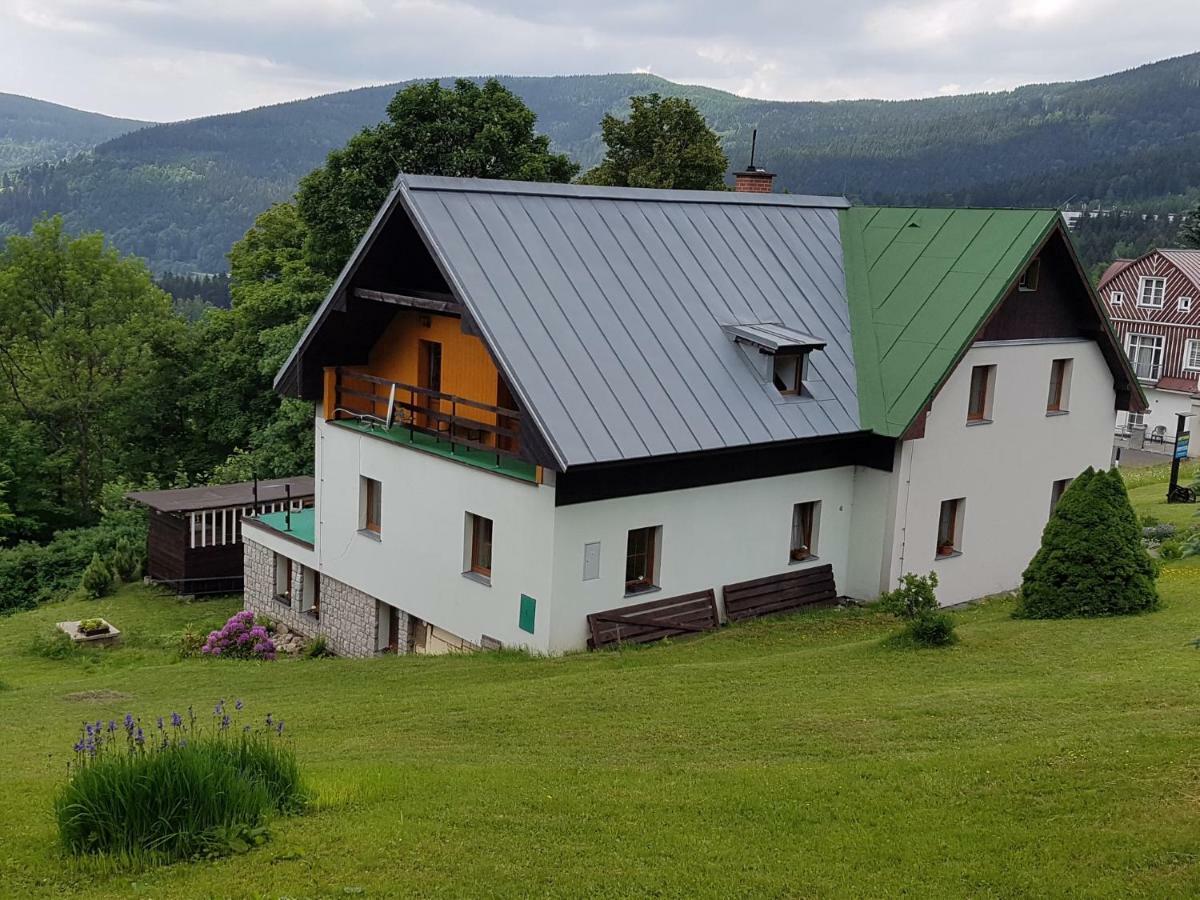 U Kobru Apartman Špindlerŭv Mlýn Kültér fotó