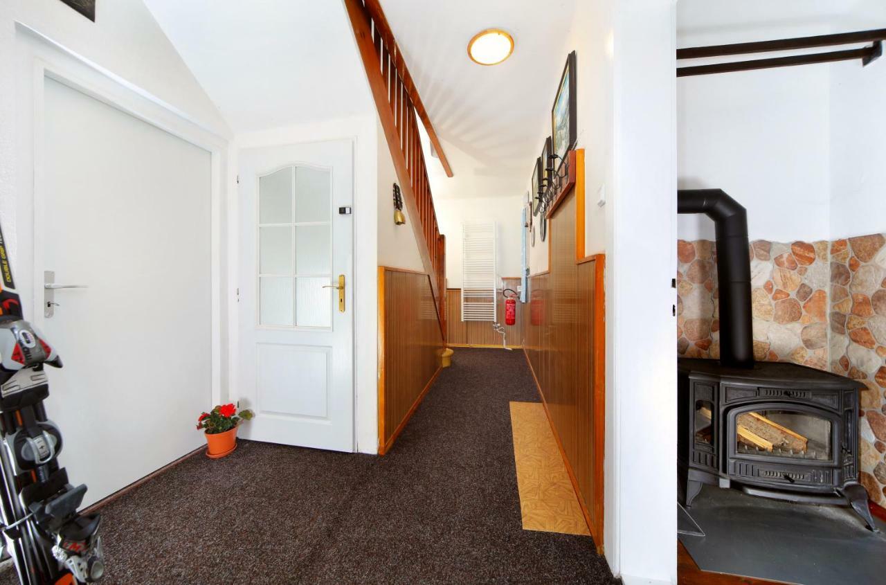U Kobru Apartman Špindlerŭv Mlýn Kültér fotó